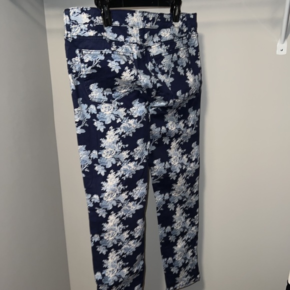 Gap blue jeans - Picture 2 of 4